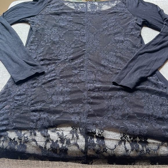 Vintage Sheer Black Lace long sleeve top, Circa 2009 - Picture 4 of 17